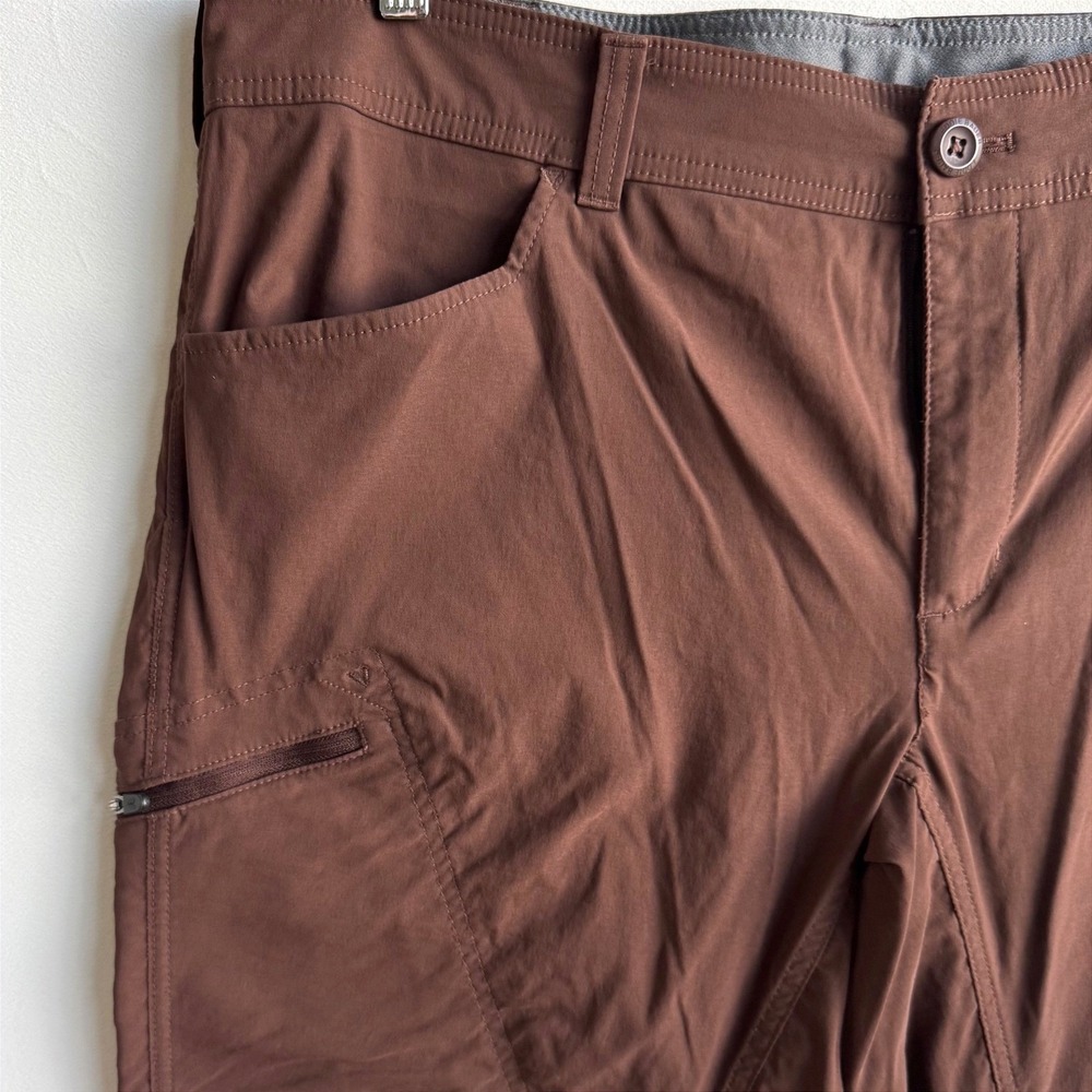 Eddie Bauer First Ascent Guide Pro Pants Mens 40x32 Brown Hiking Outdoor Utility - Picture 3 of 11